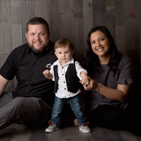 Meet your Posher, Laura - Picture 1 of 1